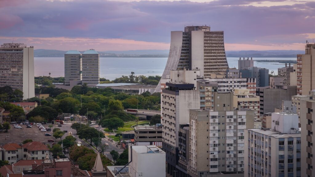 Vista panorâmica da cidade de Porto Alegre.