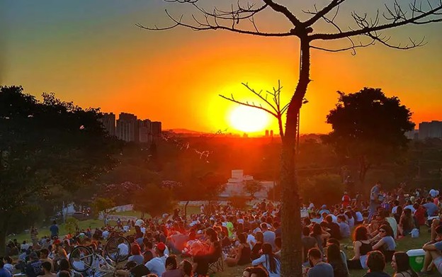 Praça do Pôr do Sol em SP