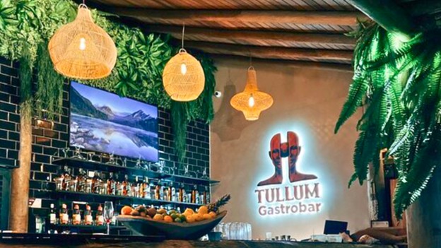 Tulum Gastro Bar em Ilhabela